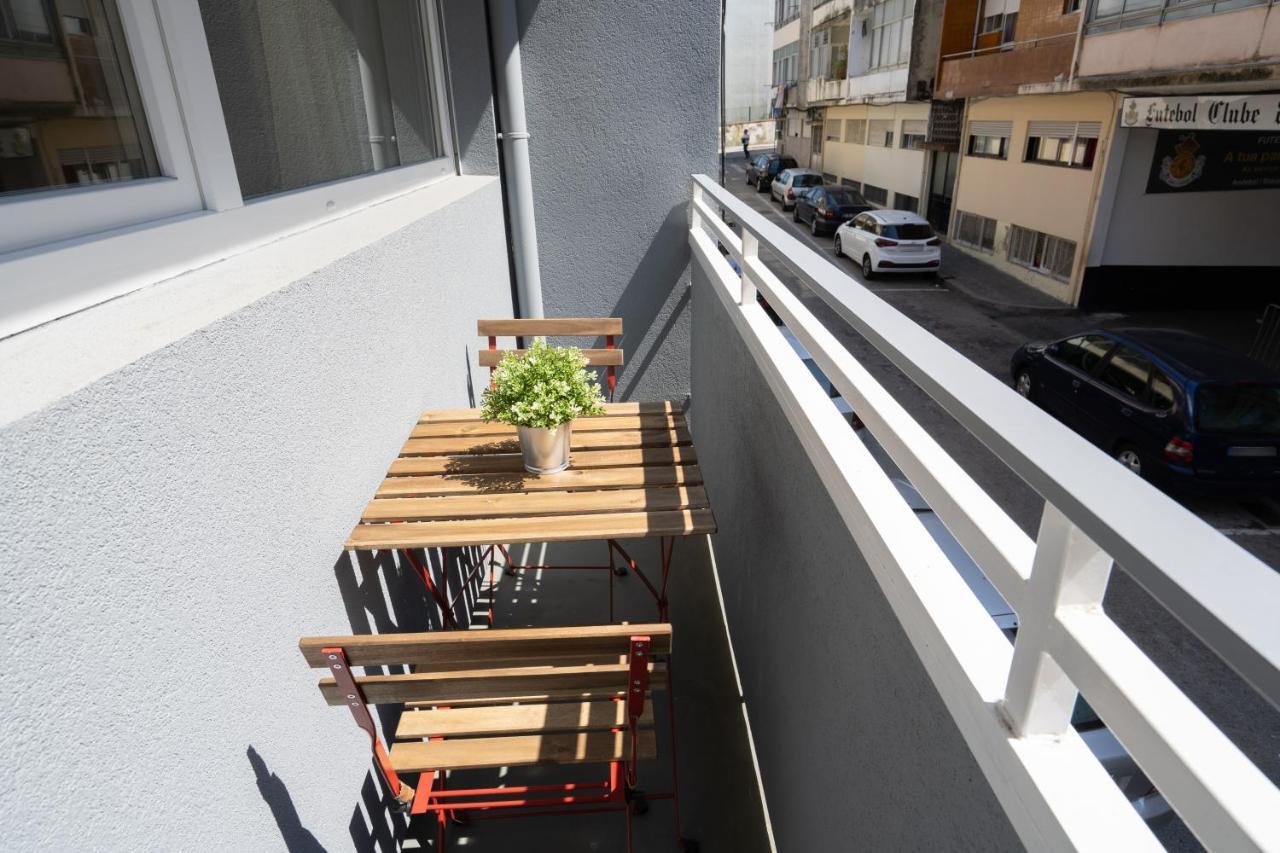 Apartament Sweet Sunny Flat W/ Balcony - Gaia Vila Nova de Gaia Zewnętrze zdjęcie