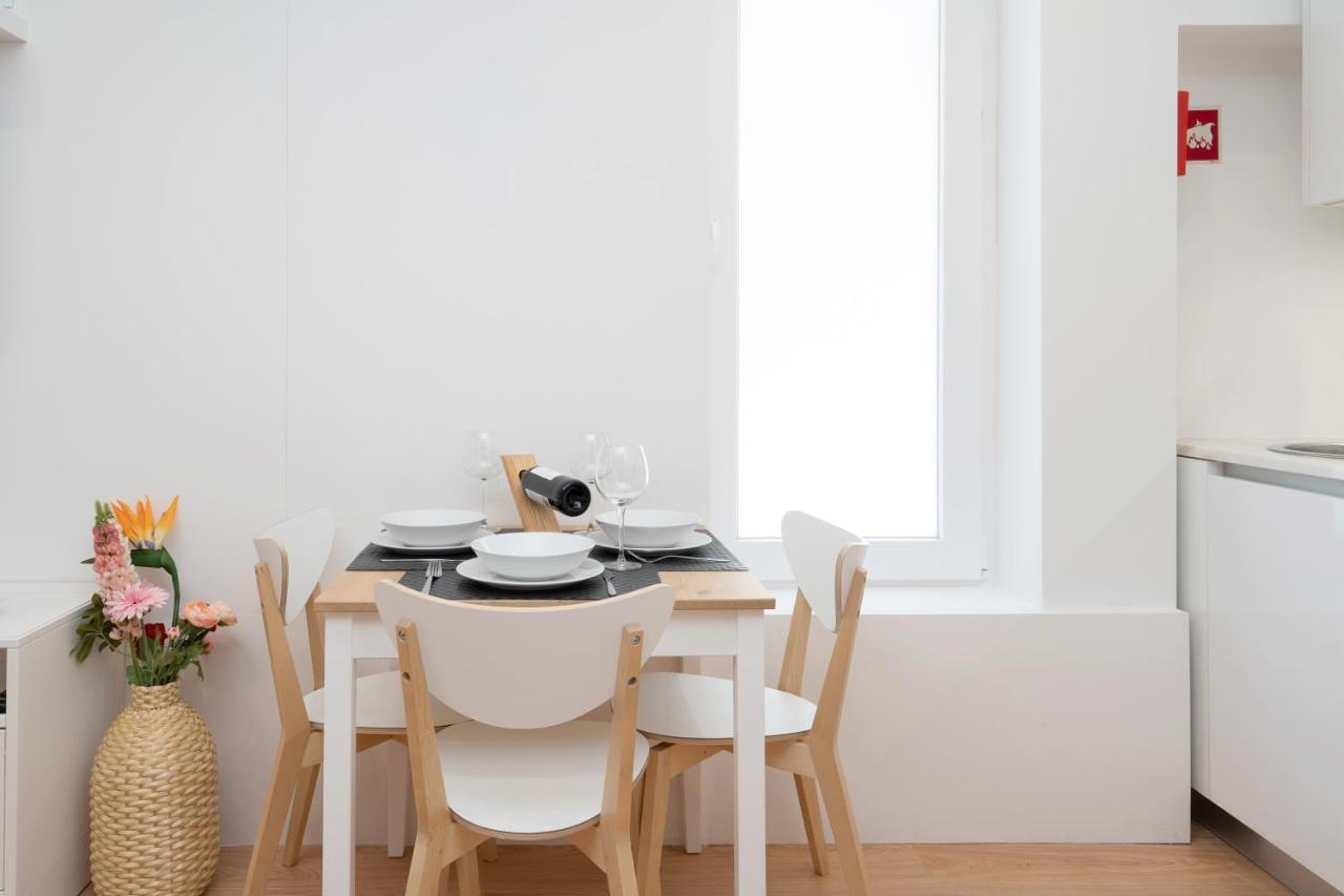 Apartament Sweet Sunny Flat W/ Balcony - Gaia Vila Nova de Gaia Zewnętrze zdjęcie