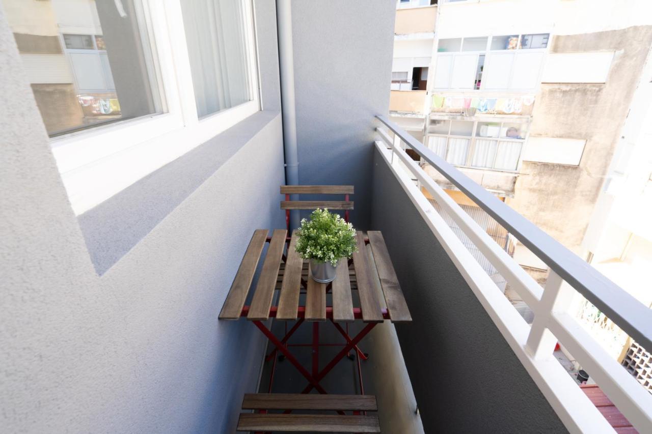 Apartament Sweet Sunny Flat W/ Balcony - Gaia Vila Nova de Gaia Zewnętrze zdjęcie